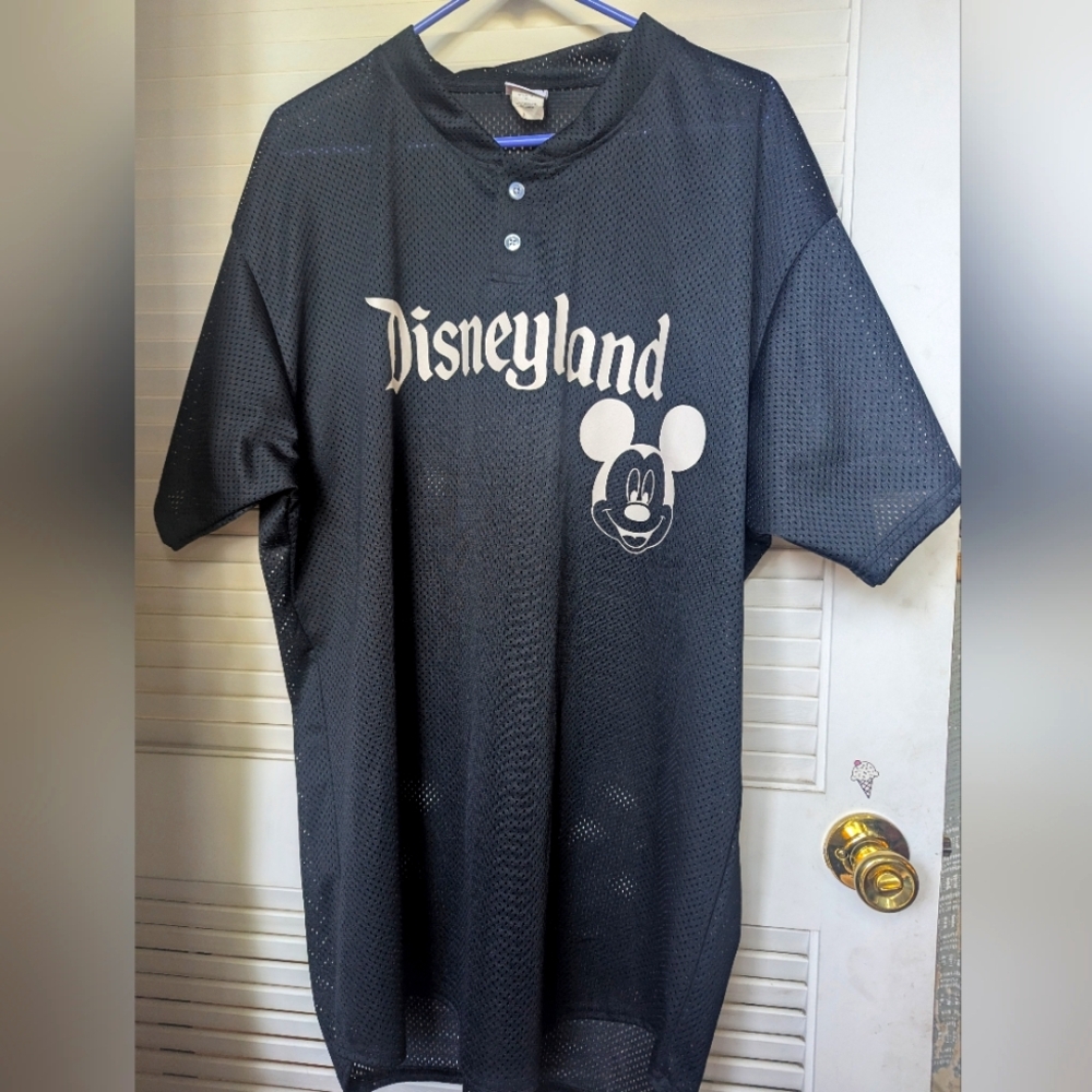 Mens A4 T-shirt Disneyland Felix Size XXL